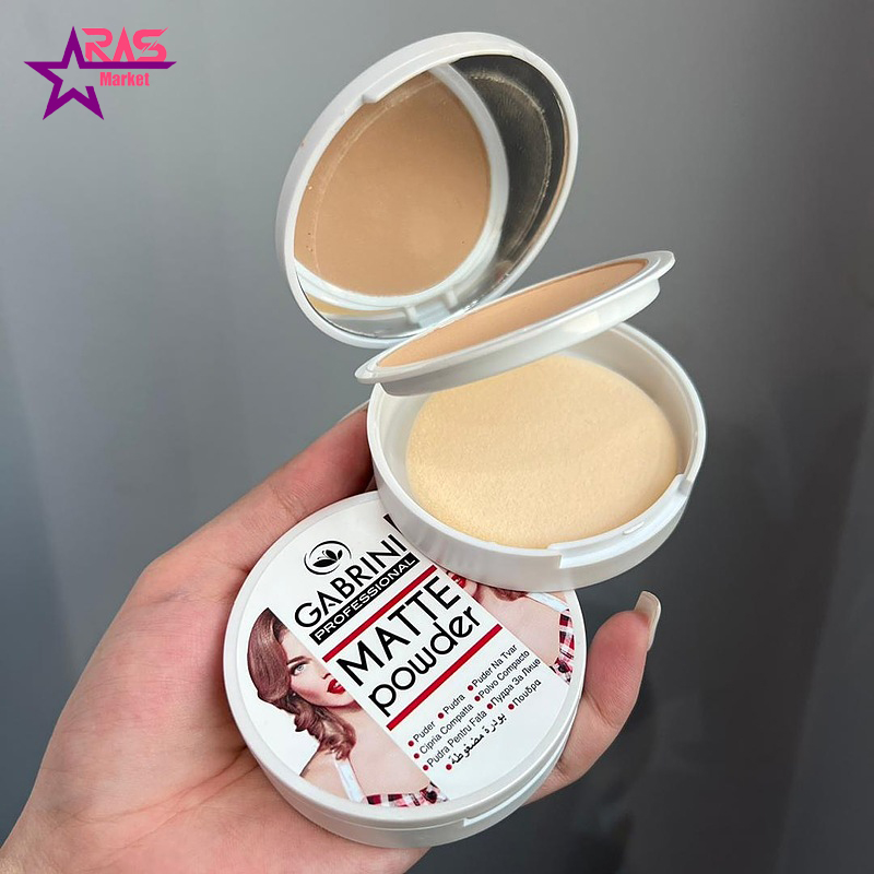 خرید پنکک مات گابرینی شماره 03 Gabrini Matte Powder حجم 12 گرم کد 03